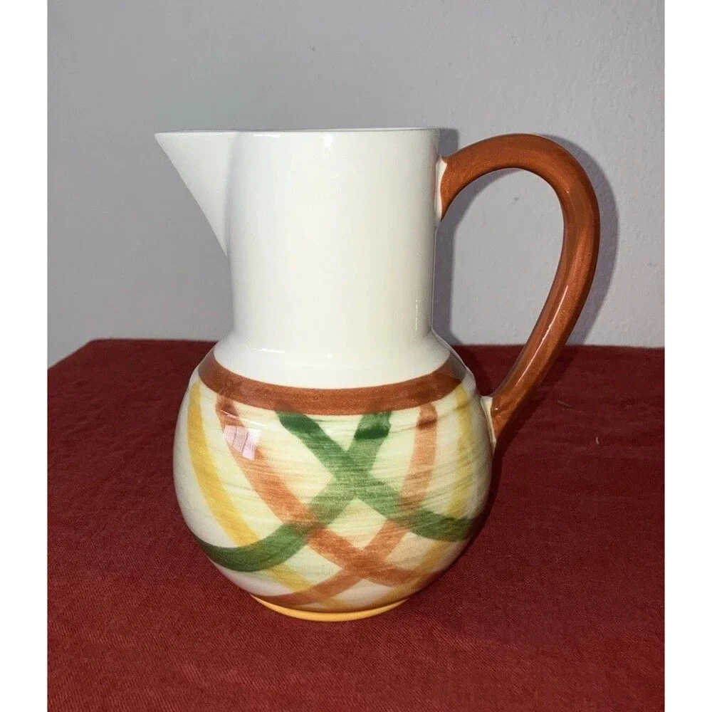 Vintage ‘40s/‘50s Vernon Kilns Vernonware Homespun Pitcher/Jug 32 oz. 7